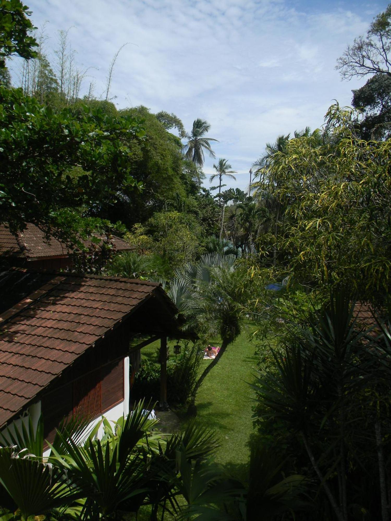 Chalet Y Cabinas Hibiscus Cahuita Exterior photo