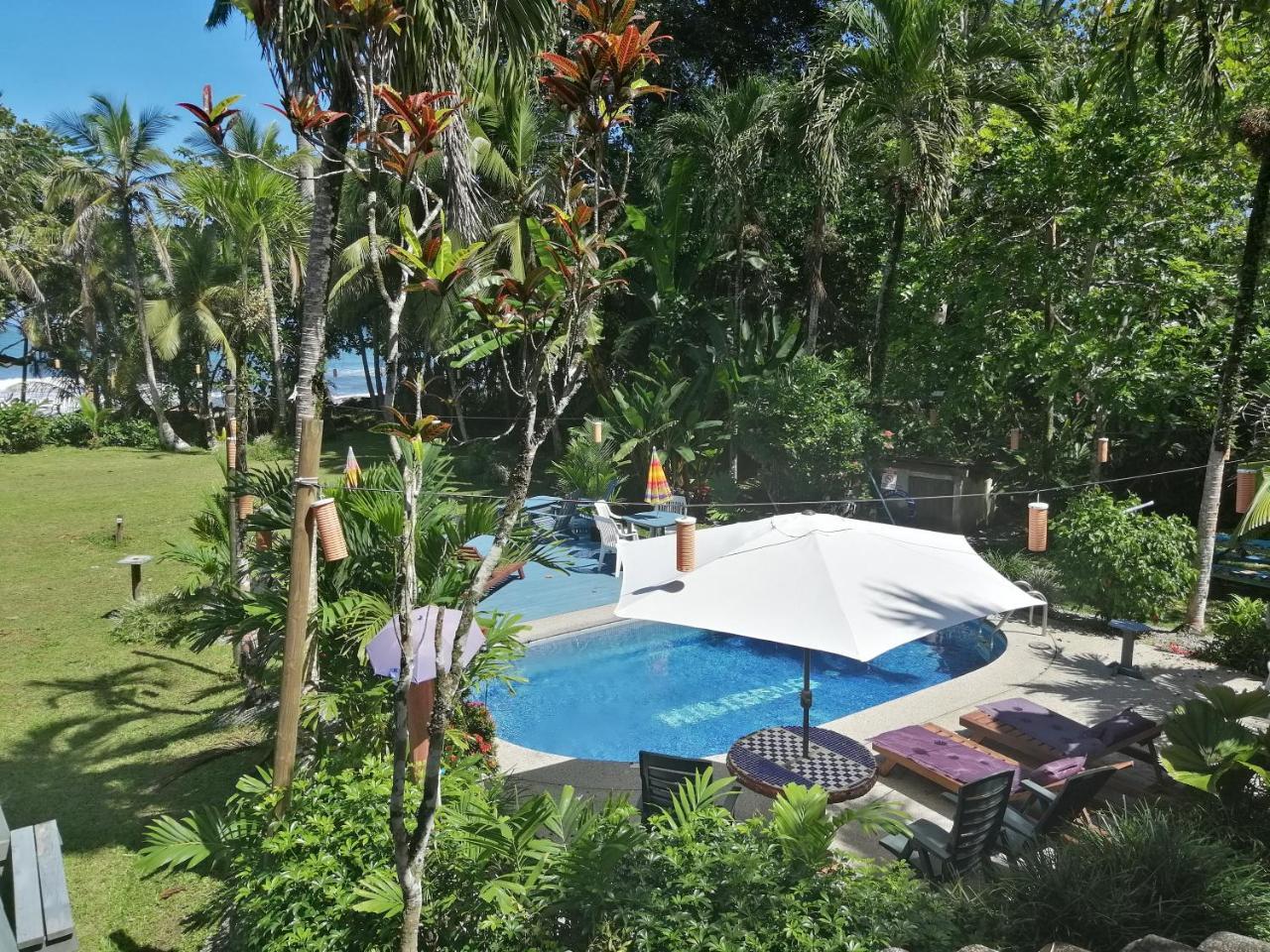 Chalet Y Cabinas Hibiscus Cahuita Exterior photo