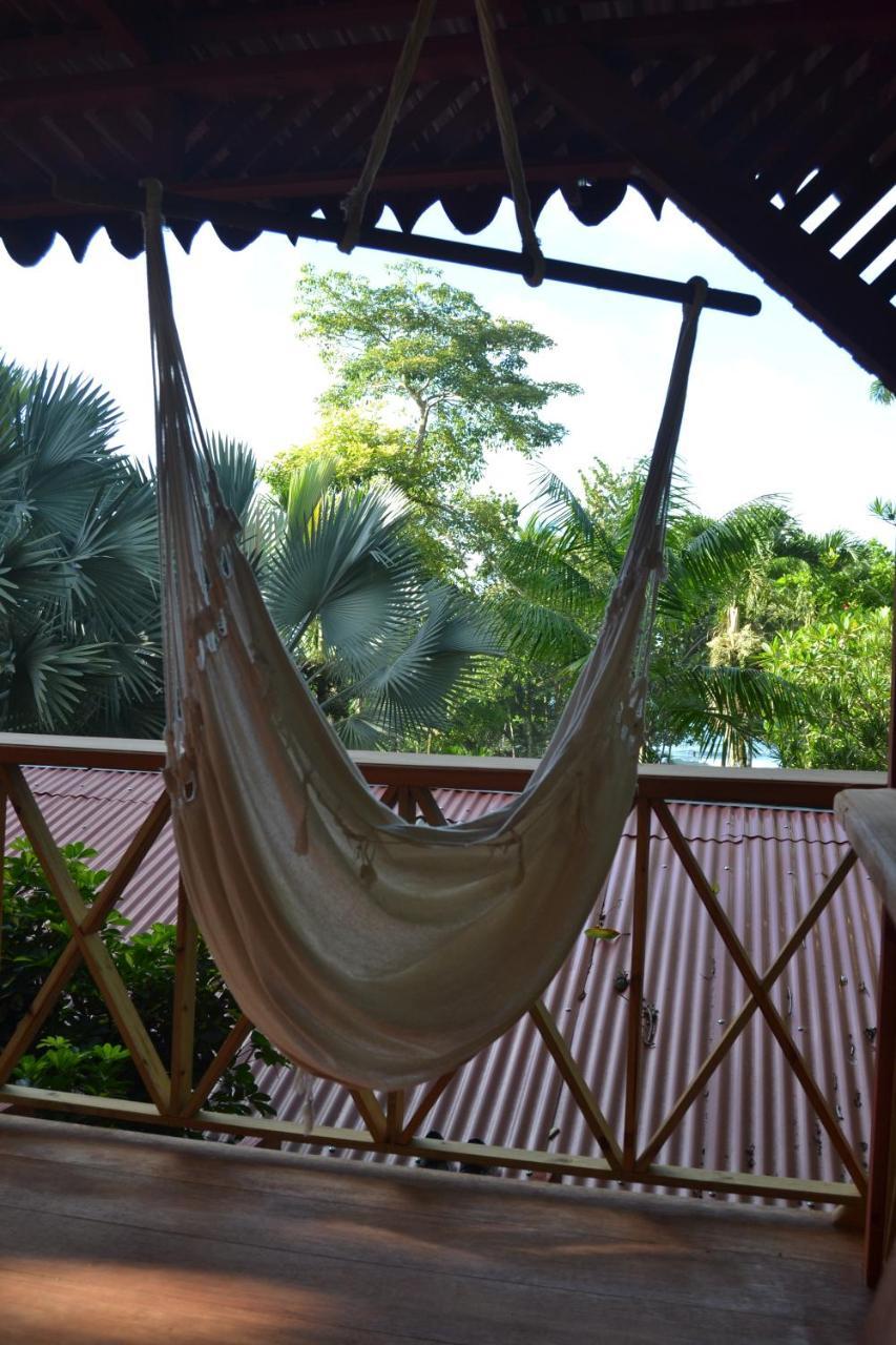 Chalet Y Cabinas Hibiscus Cahuita Exterior photo